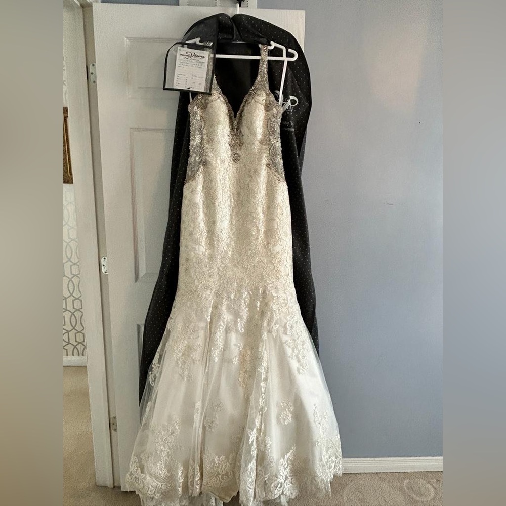 Wedding Dress - Size 12